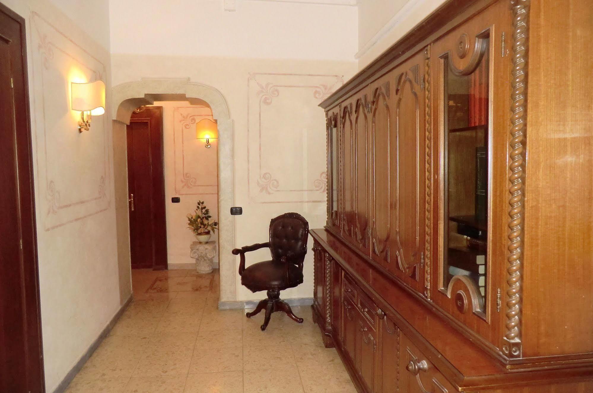 Hotel Sileo Róma Kültér fotó